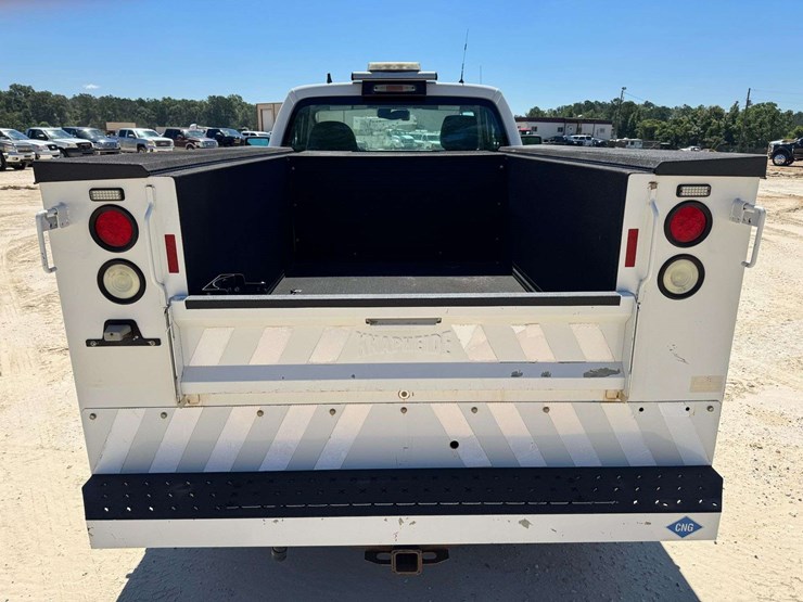 2016-ford-f250-xl-image-6