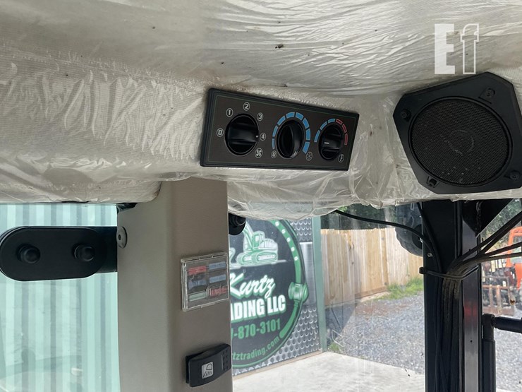 2018-john-deere-5100gn-image-11