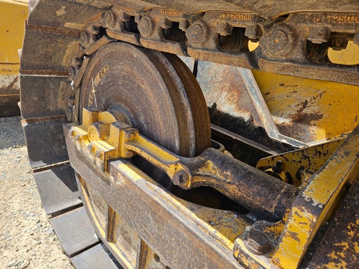 deere-550k-image-21