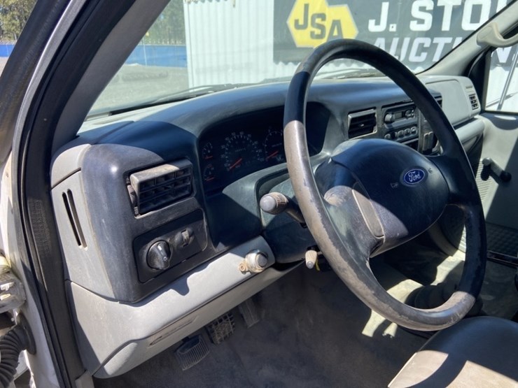 2005-ford-f750-sd-image-20