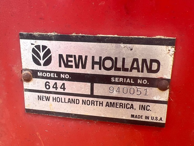 new-holland-644-image-11