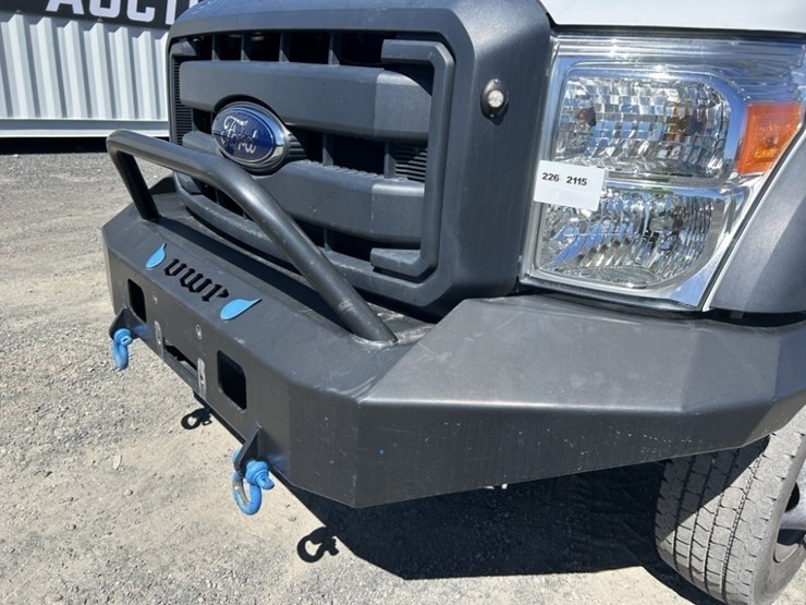 2012-ford-f550-sd-image-32