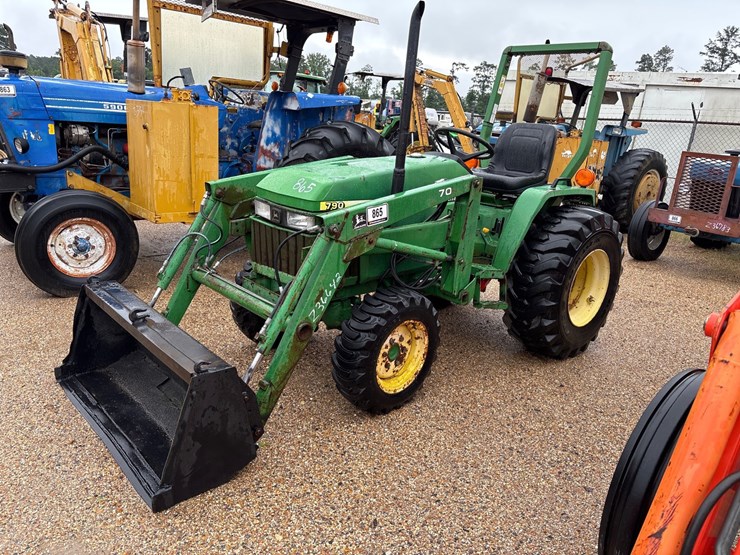 john-deere-790-image-1