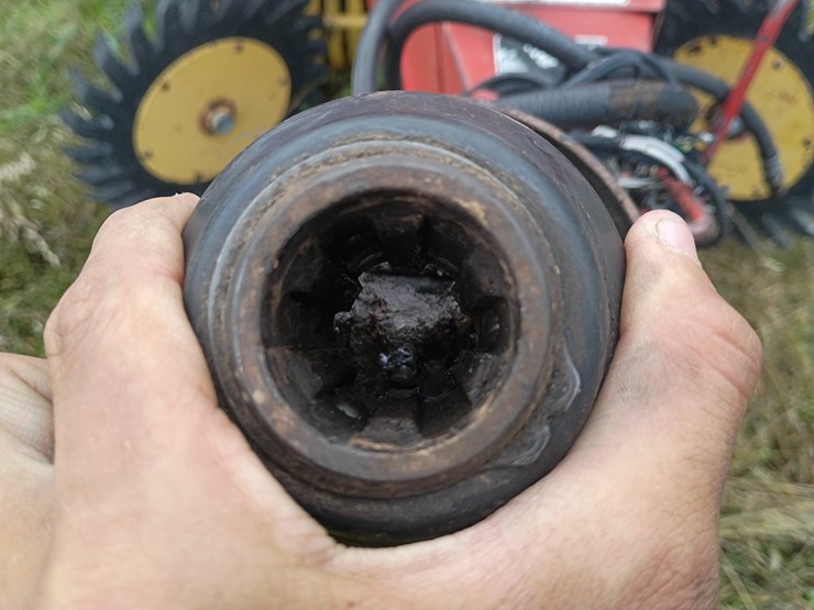 new-holland-654-image-11