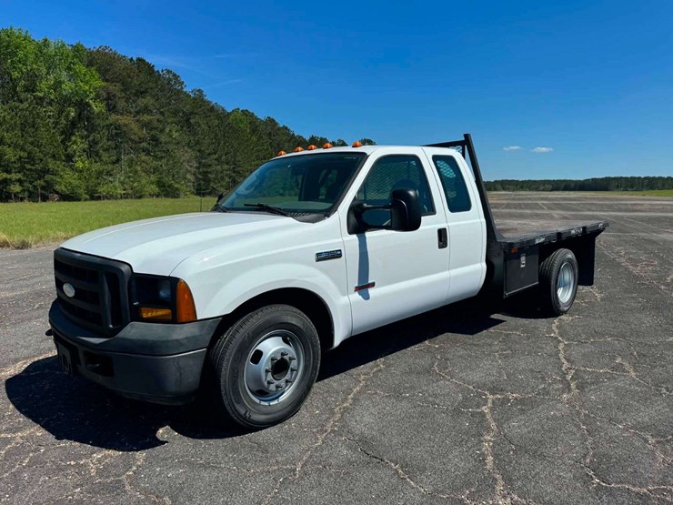 2006-ford-f350-image-1