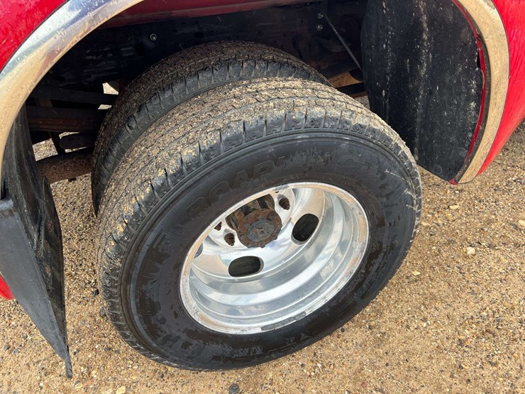 2005-ford-f350-xlt-image-25