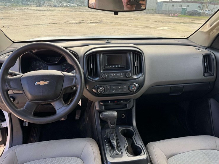 2016-chevrolet-colorado-image-13