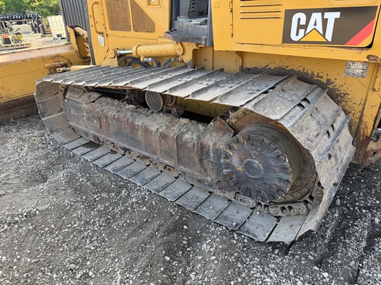 caterpillar-d3k-lgp-image-16