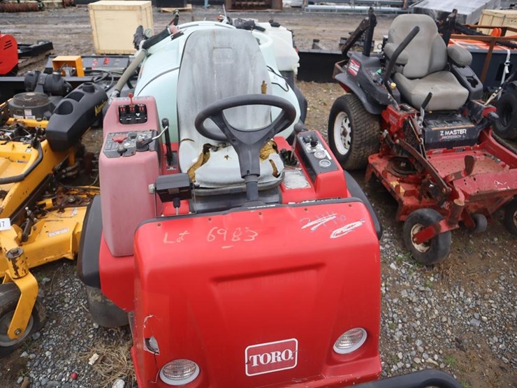 toro-41107-golf-sprayer-image-2