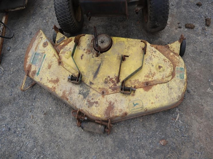 john-deere-216-image-13