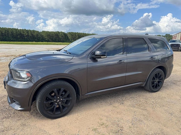2019-dodge-durango-image-1
