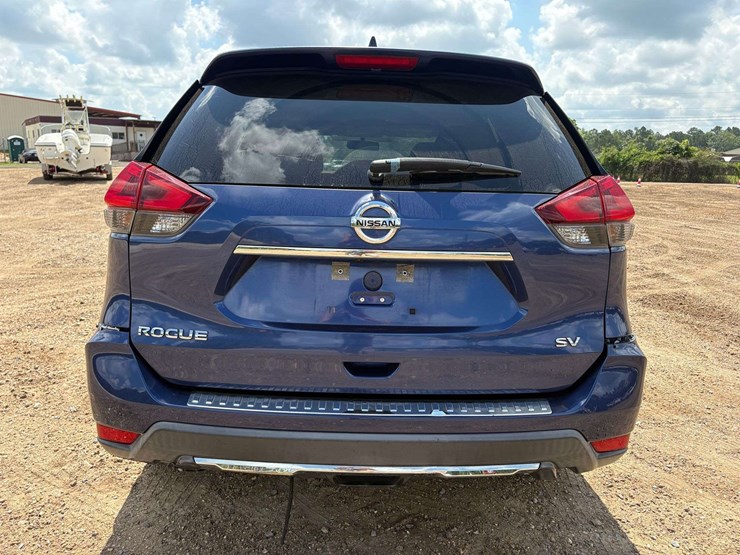 2018-nissan-rogue-image-6