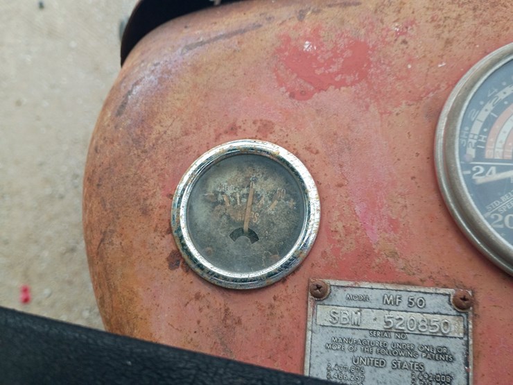massey-ferguson-50-image-23
