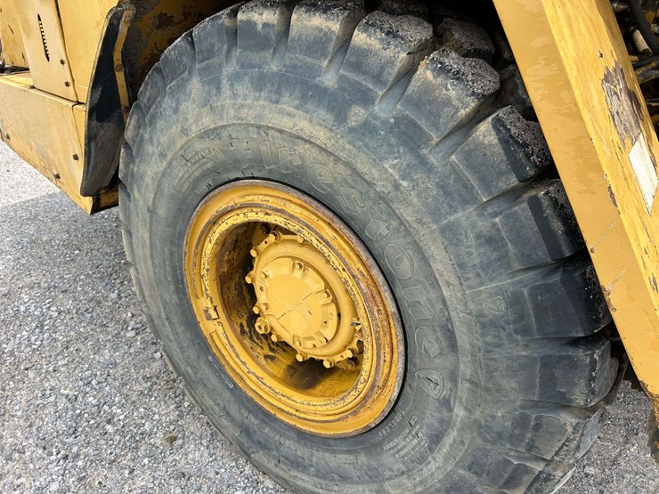 caterpillar-d250e-image-22