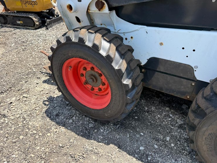 bobcat-s570-image-15