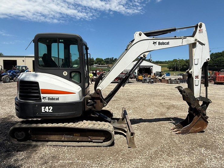 2017-bobcat-e42-image-5