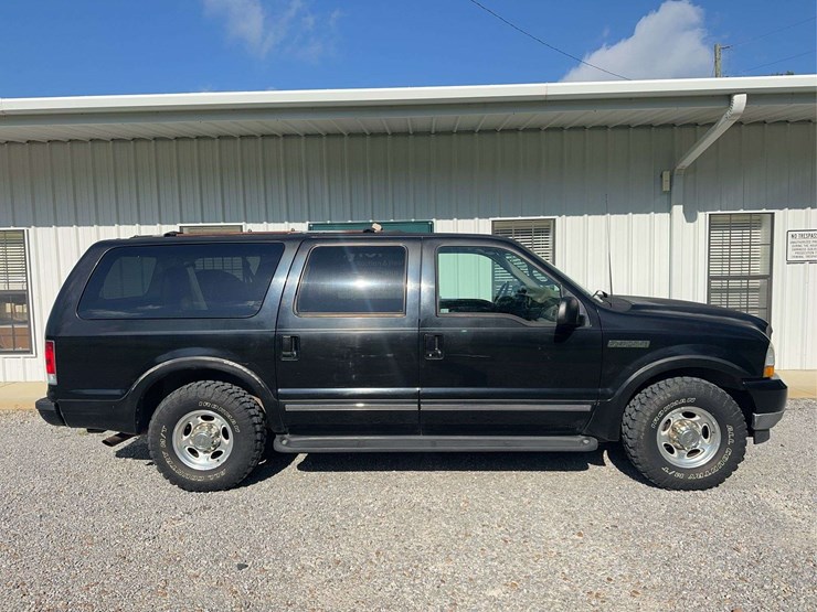 2001-ford-excursion-image-7