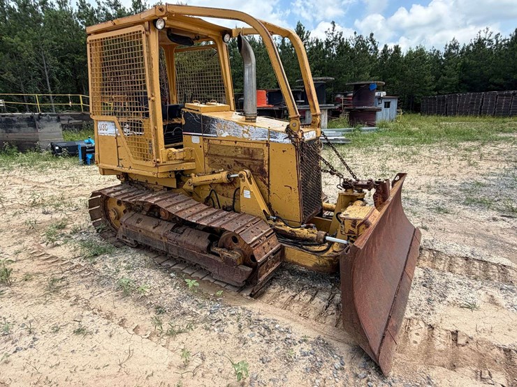 caterpillar-d3c-image-2
