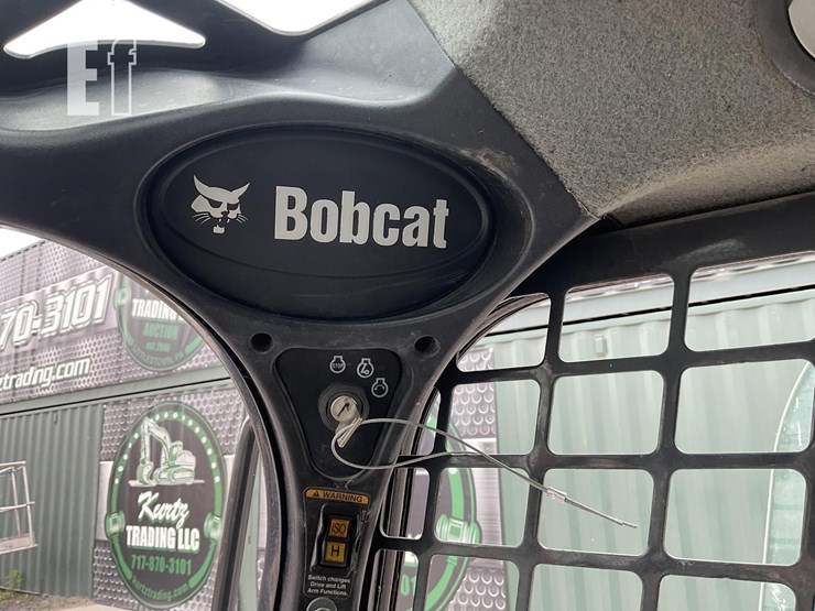2021-bobcat-t740-image-17