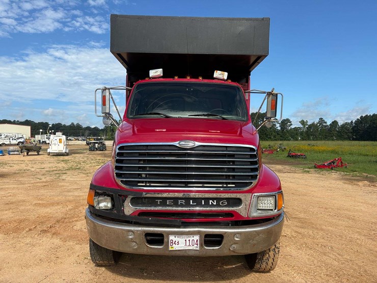 2006-sterling-l9500-image-5