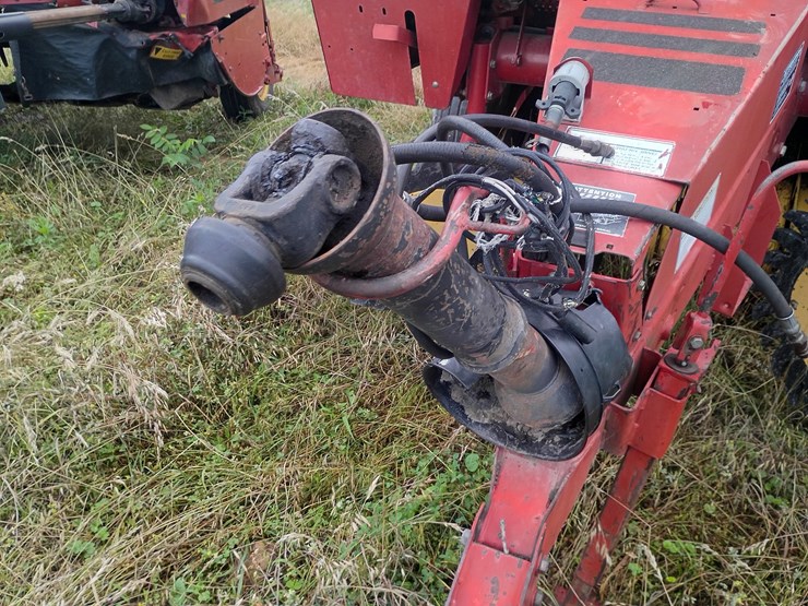 new-holland-654-image-10