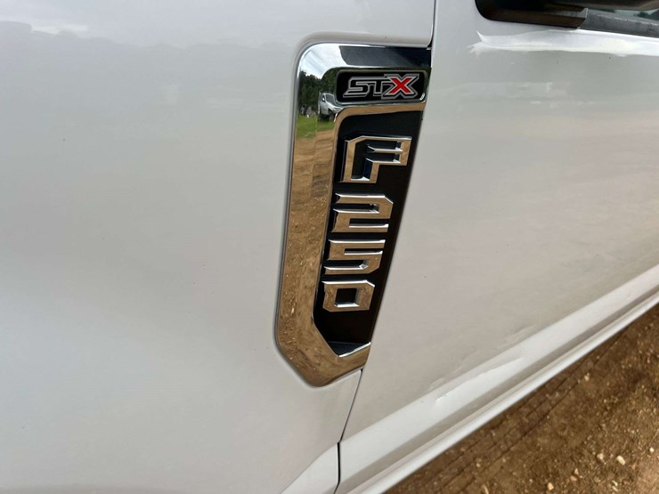 2020-ford-f250-sd-xl-image-12