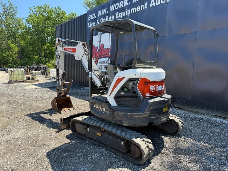 2024-bobcat-e35-image-2