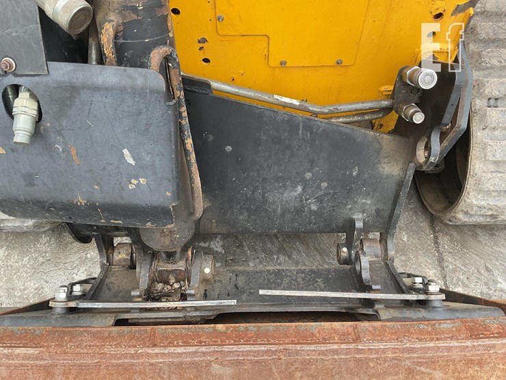 2006-jcb-1110t-image-12