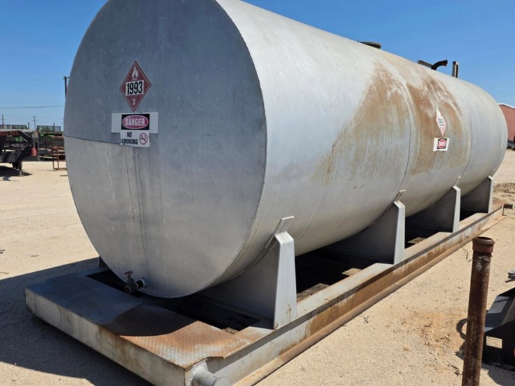 skided-fuel-tank-image-4
