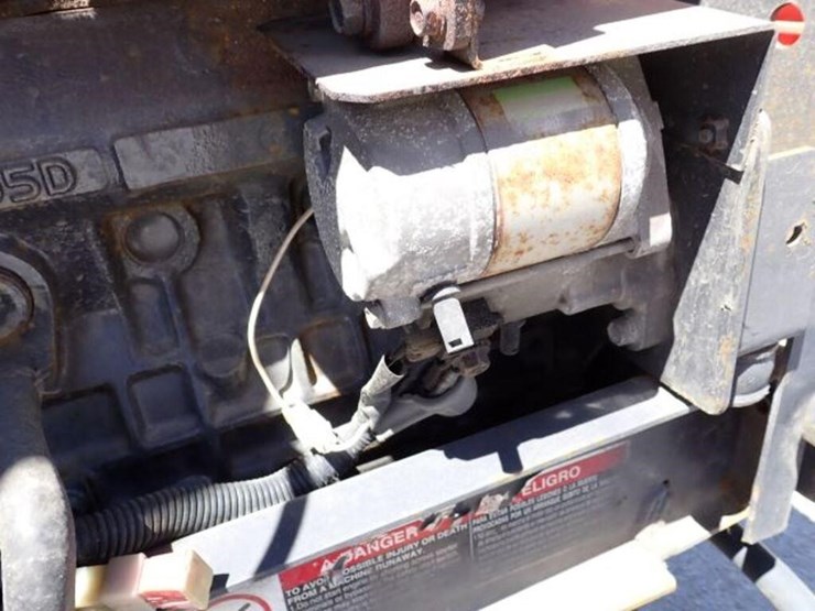 2006-kubota-f3680-image-35