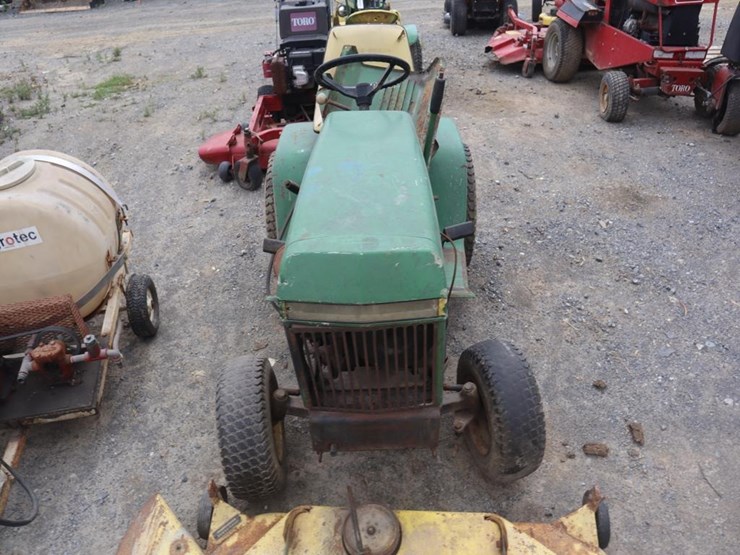 john-deere-216-image-3