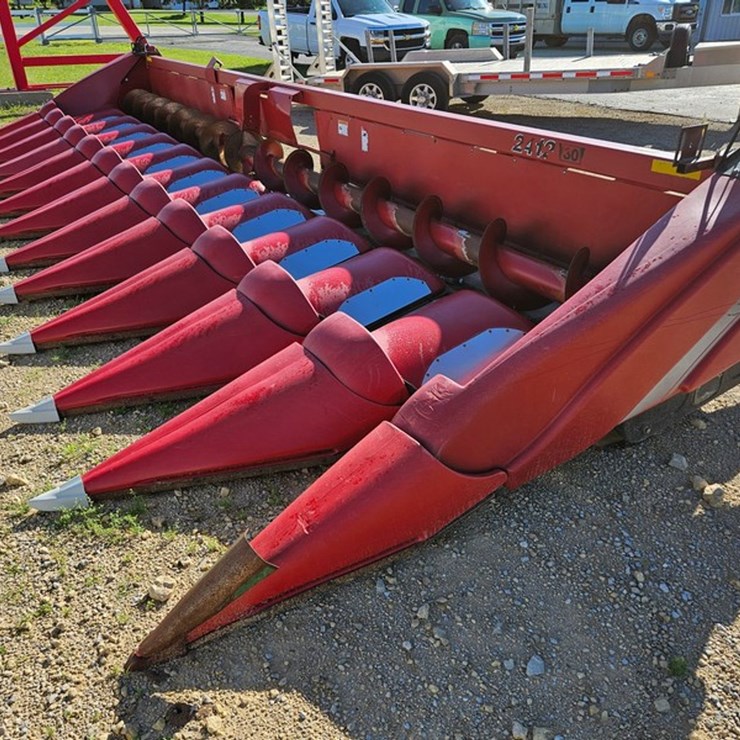 CASE IH 2412