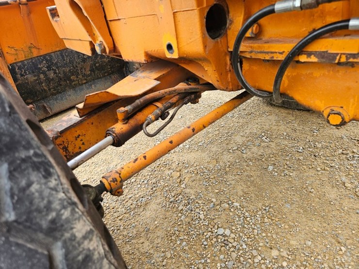ford-4500-image-30
