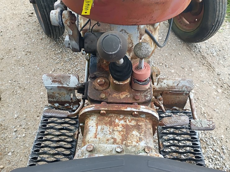 massey-ferguson-50-image-26