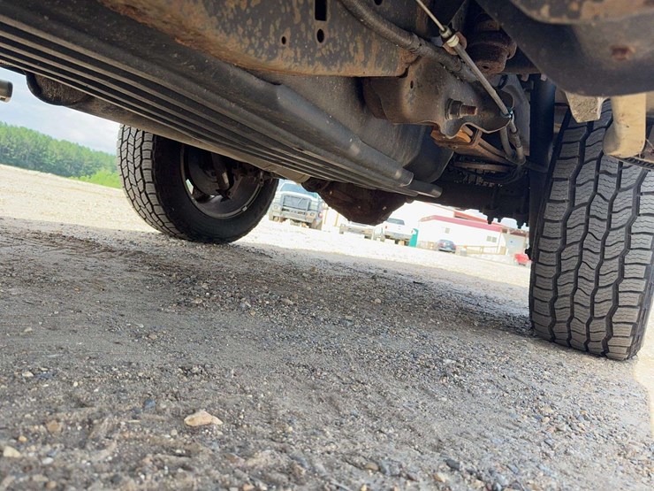 2011-ford-f150-image-24