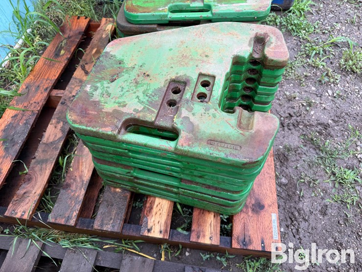 john-deere-front-suitcase-weights-image-4