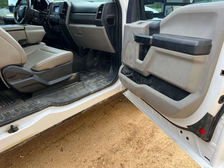 2020-ford-f250-sd-xl-image-31