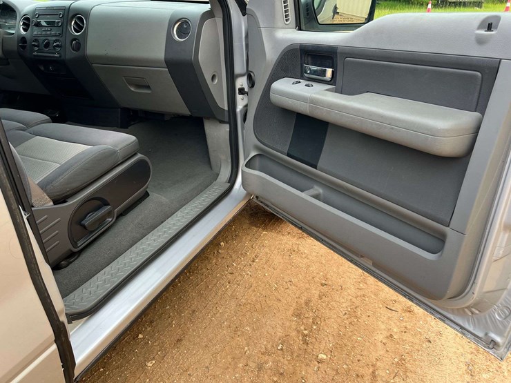 2007-ford-f150-image-32