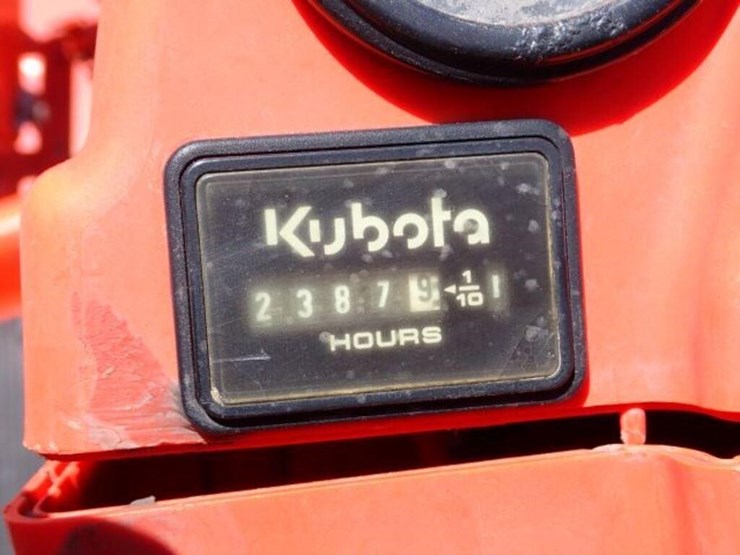 2006-kubota-f3680-image-11