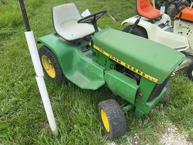 1970-john-deere-110-image-7