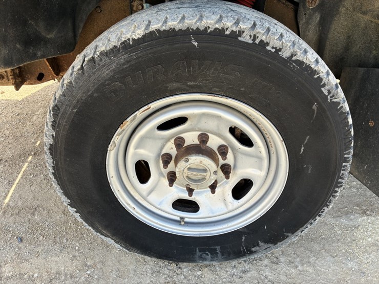 2011-ford-f250-image-13