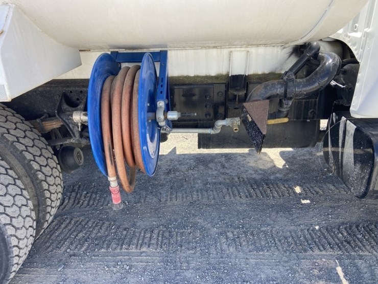 2005-ford-f750-sd-image-26