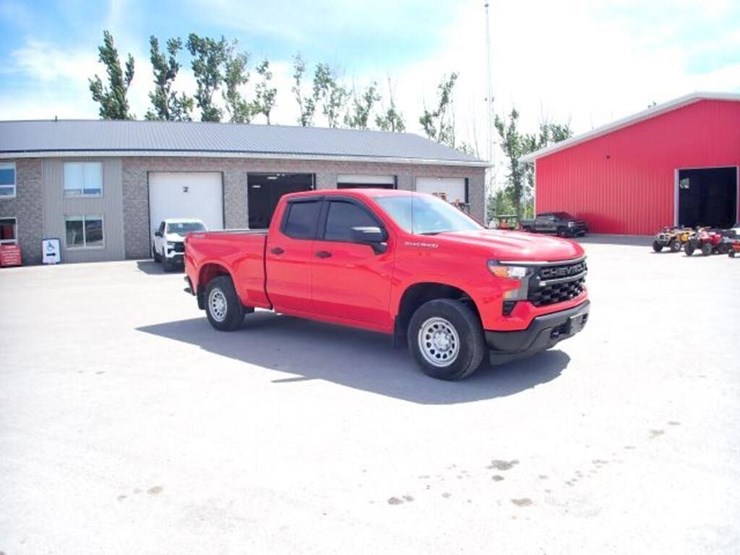 chevrolet-silverado-1500-image-3