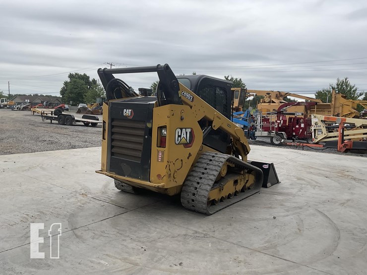 2021-caterpillar-289d3-image-4