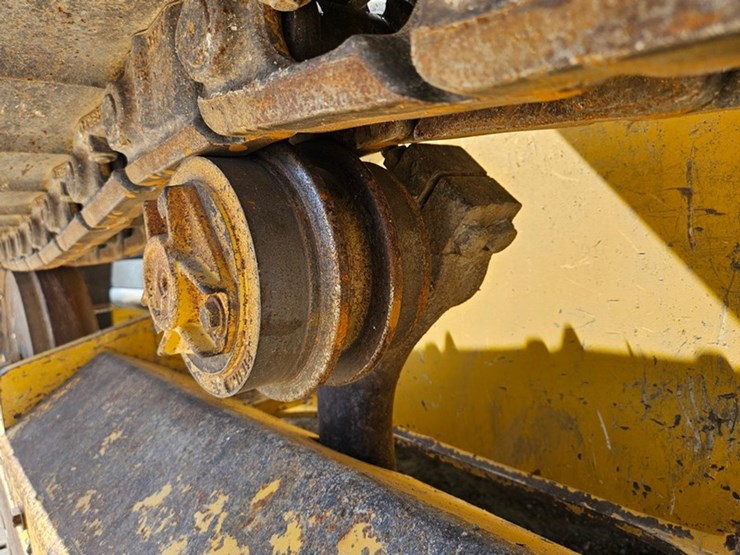 deere-550k-image-17