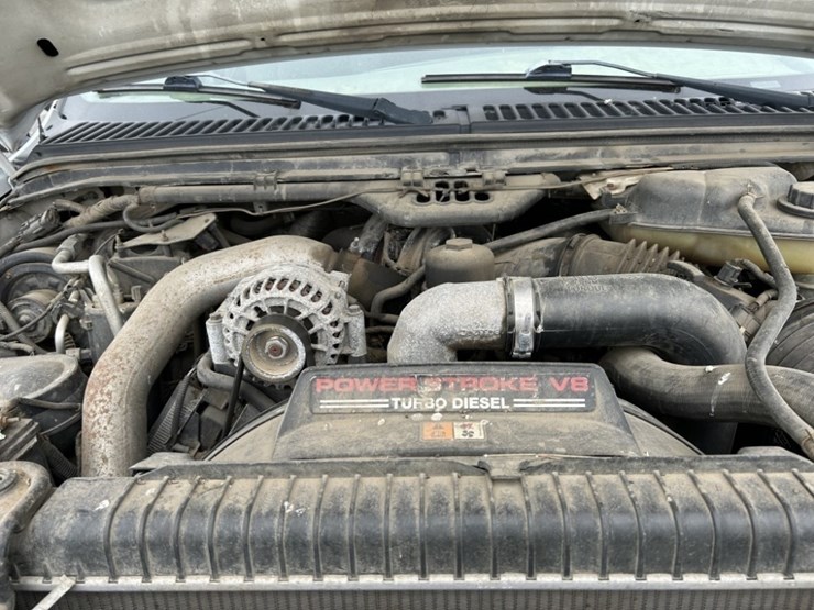 2005-ford-f550-image-28