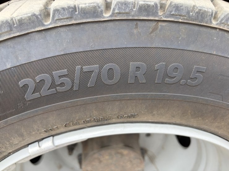 2012-ford-f550-image-20