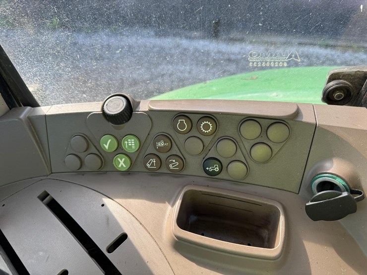 john-deere-6330-premium-image-24