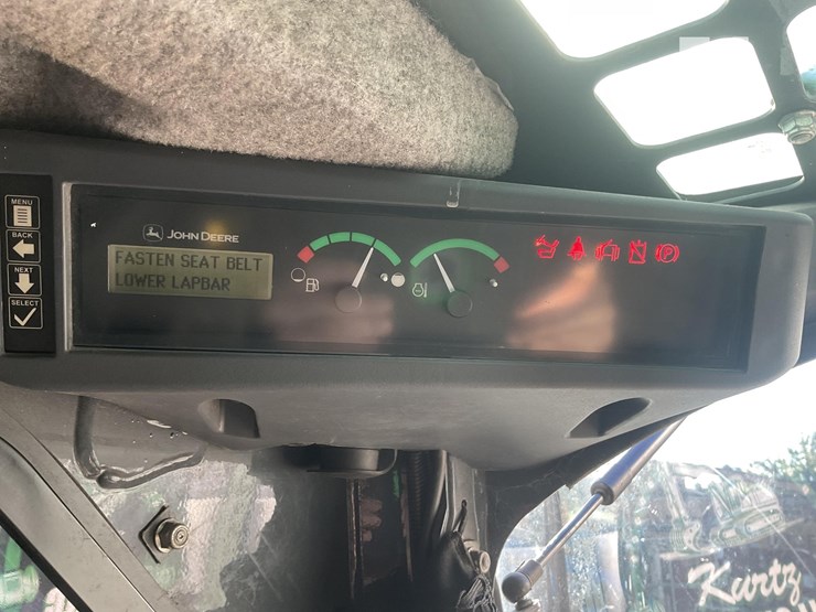 2017-deere-317g-image-17