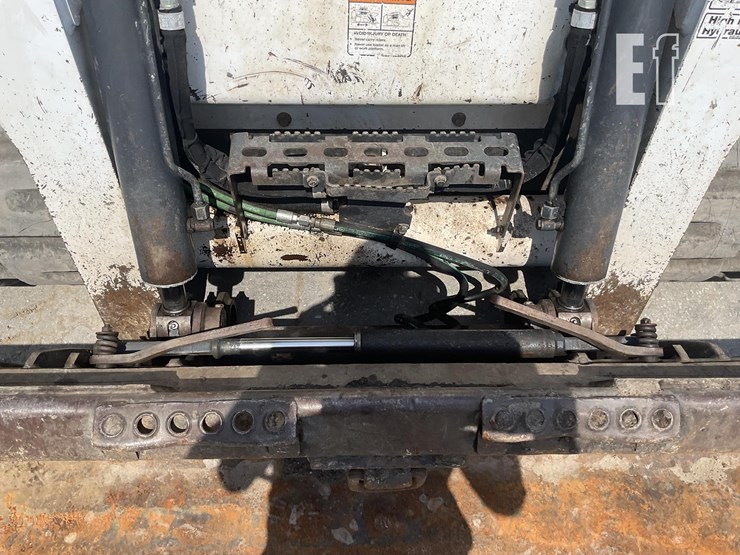 2018-bobcat-t770-image-12